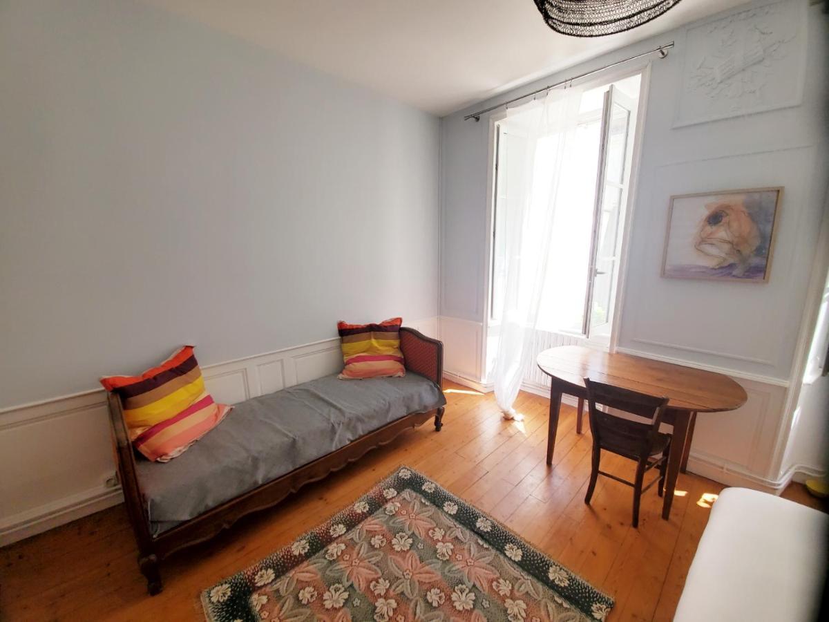 La Maison de La Lanterne La Rochelle  Extérieur photo